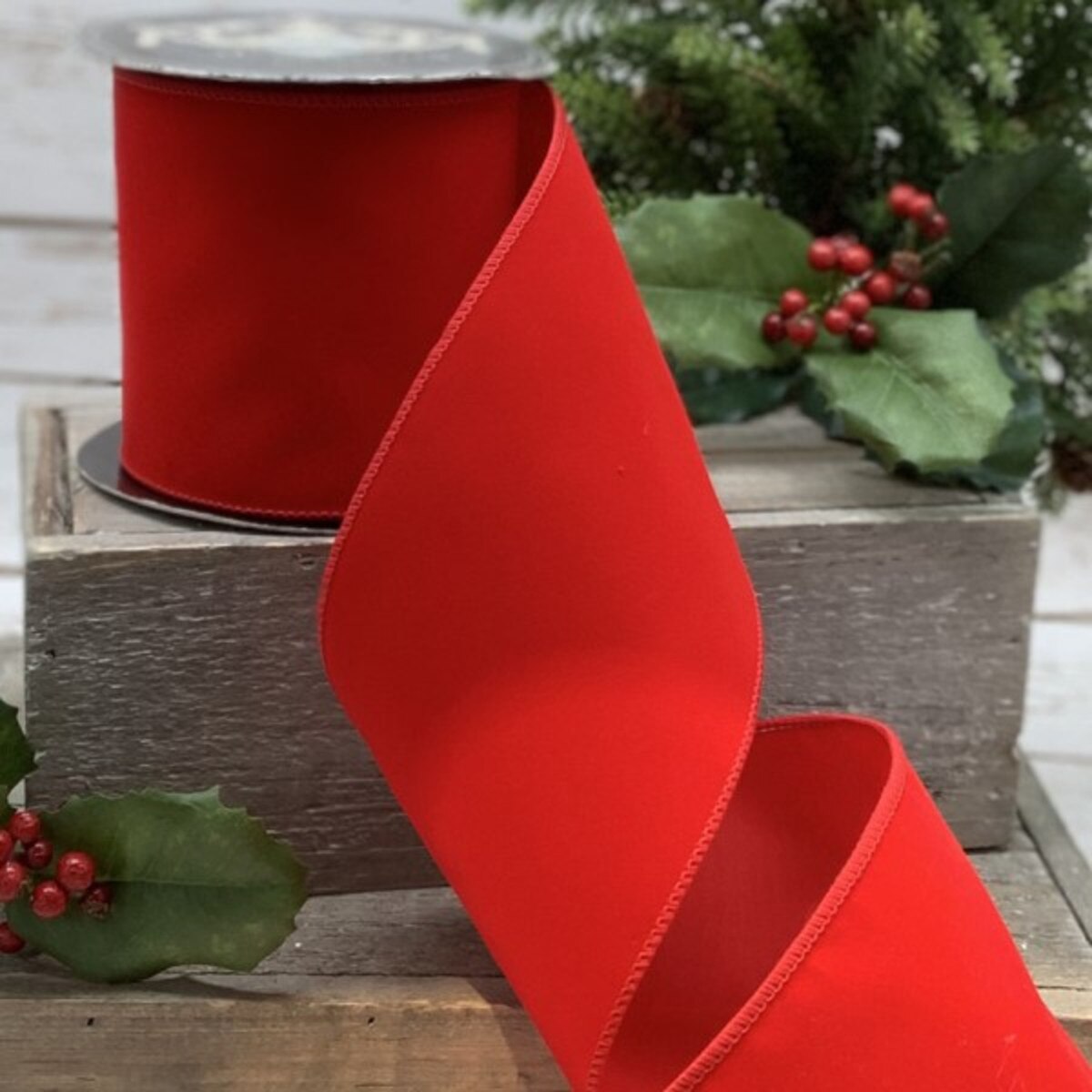 4" Velvet Red