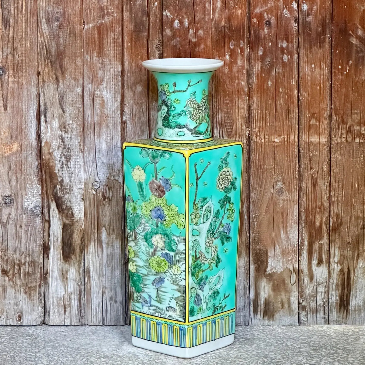 Famille Verte Four Seasons Porcelain Mallet Vase
