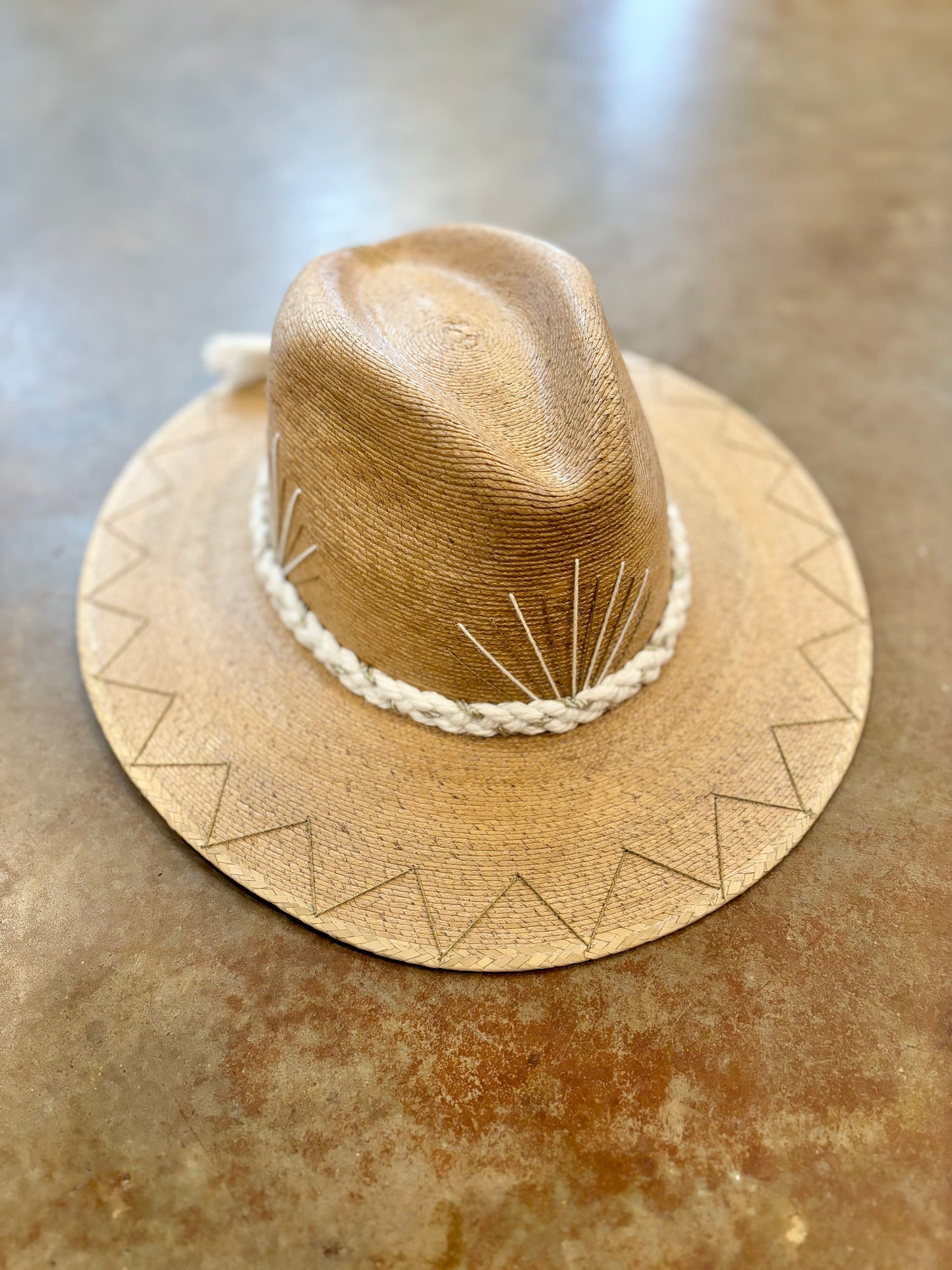 Natural Palm Cabo Agave Zigzag