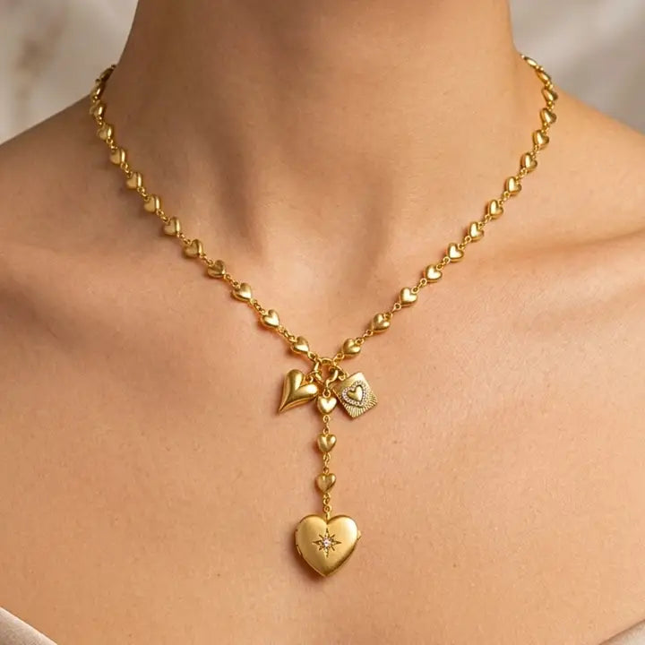 Shaina Necklace Gold