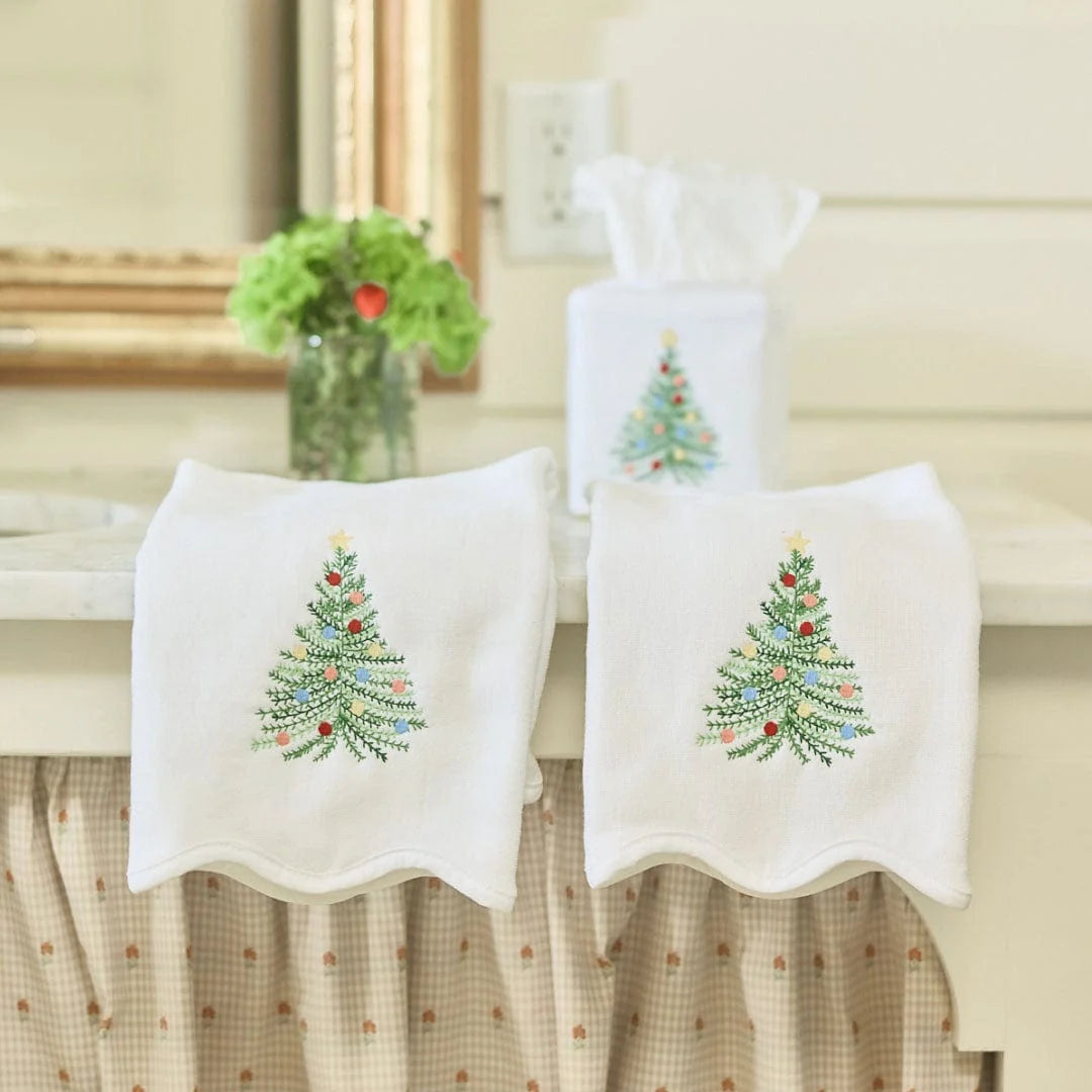 Scallop Powder Bath Towel Holiday Tree