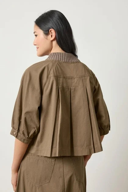 Knit Collar Twill Top Parsley