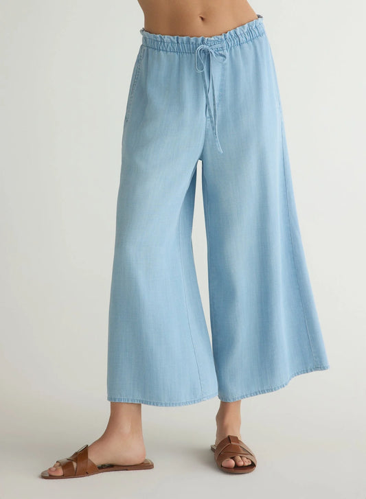 Ruffle Waist Wide Leg Crop Light Riviera Wash