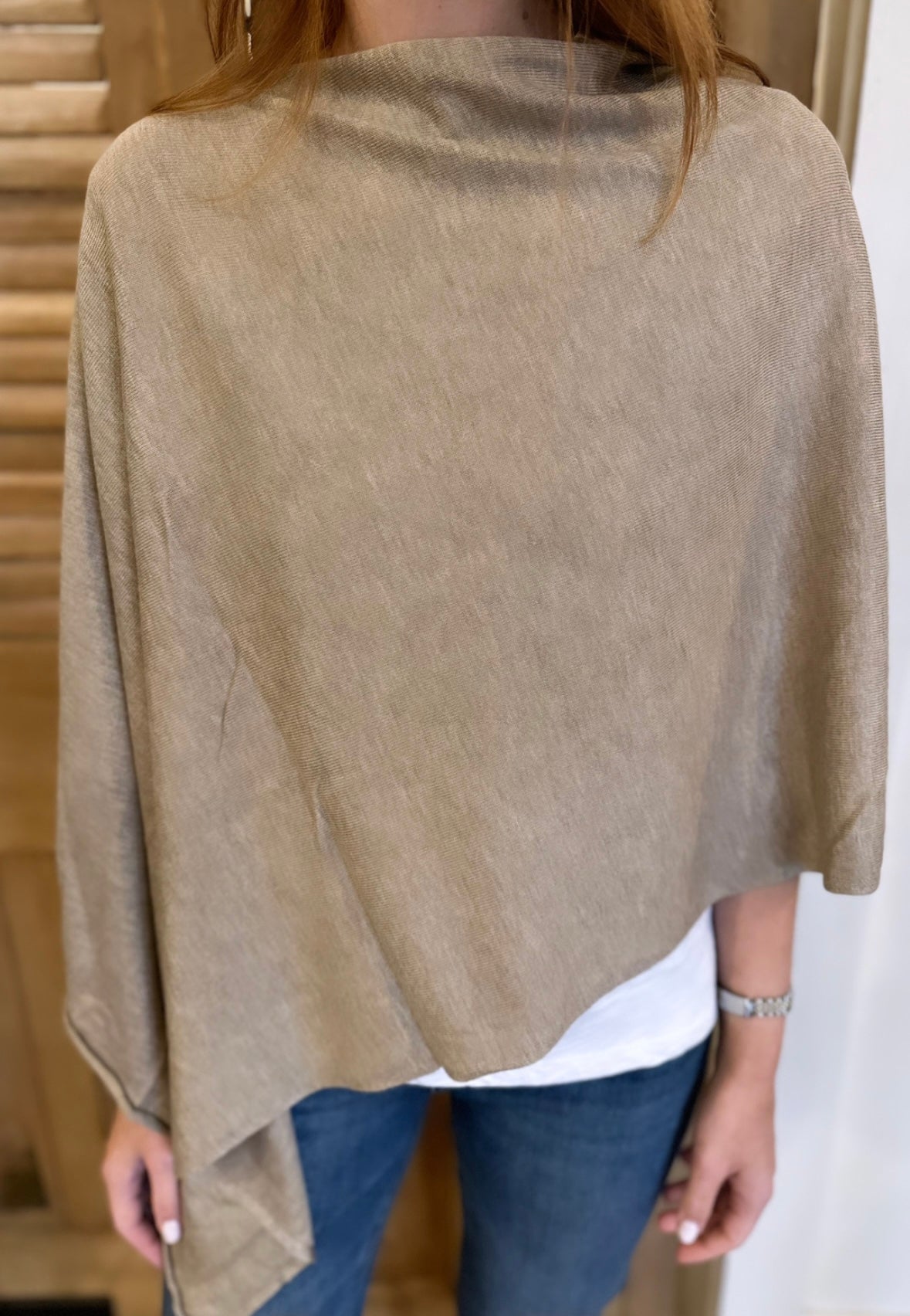 Eden II Poncho Lt. Taupe