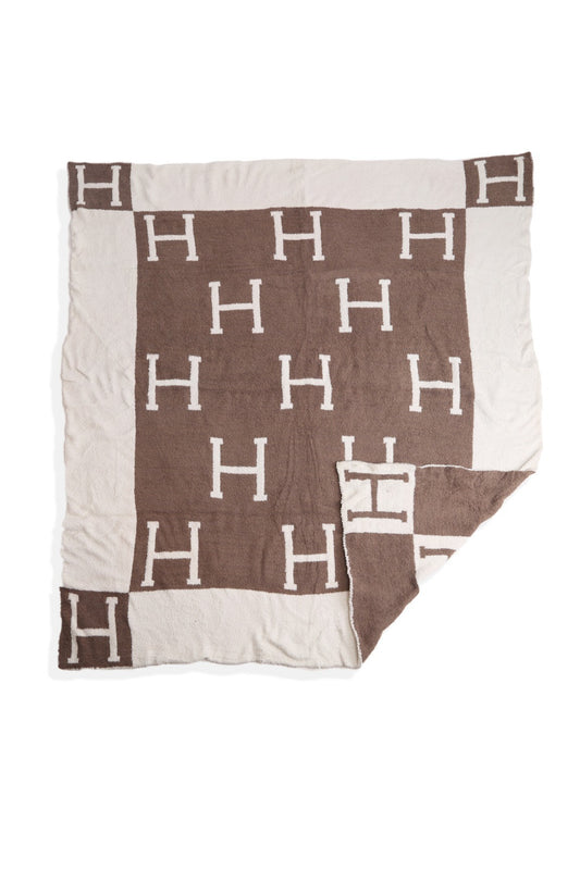 H Cozy Reversible Blanket Beige