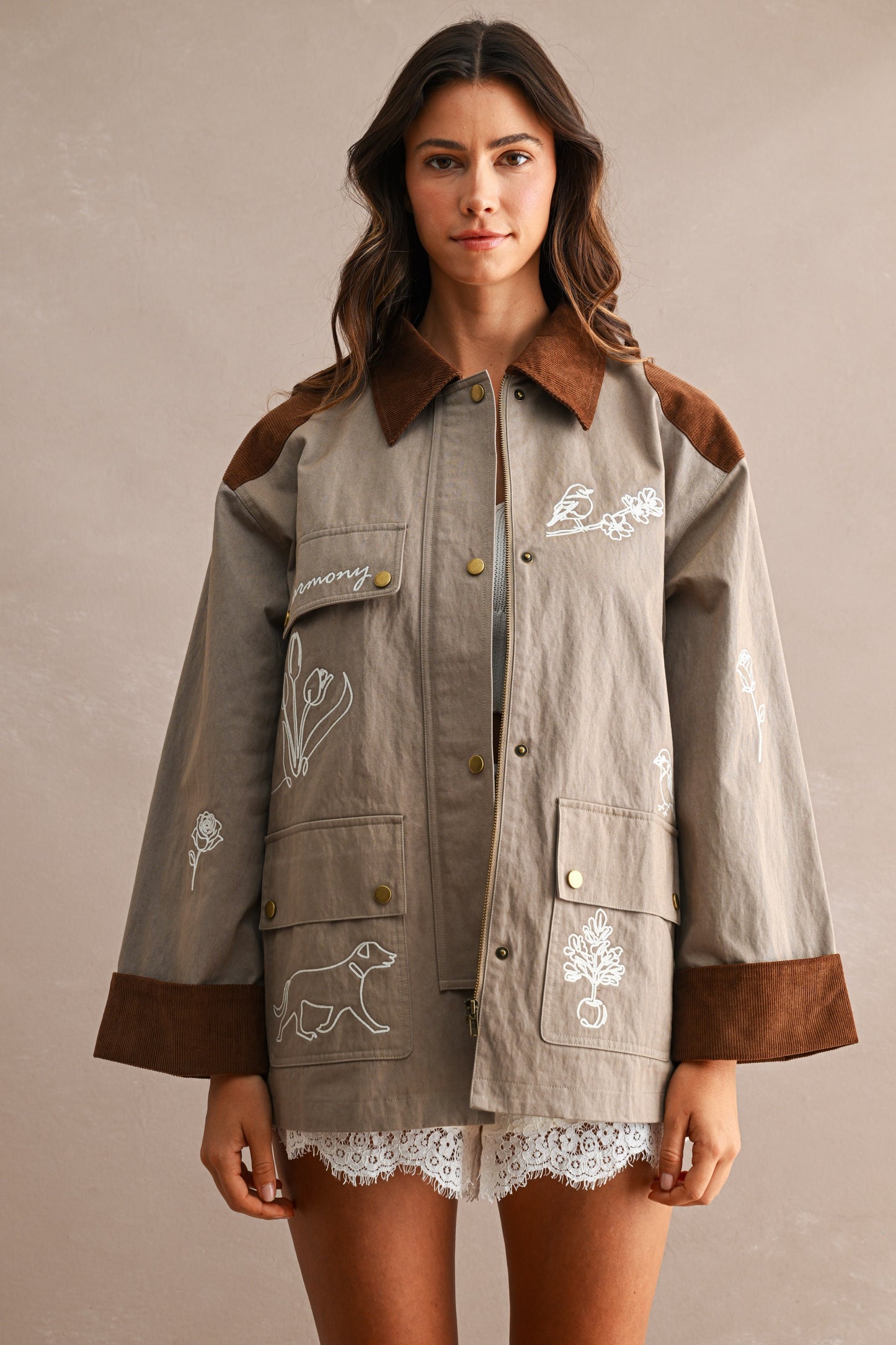 Embroidered Contrast Collar Twill Jacket Mocha