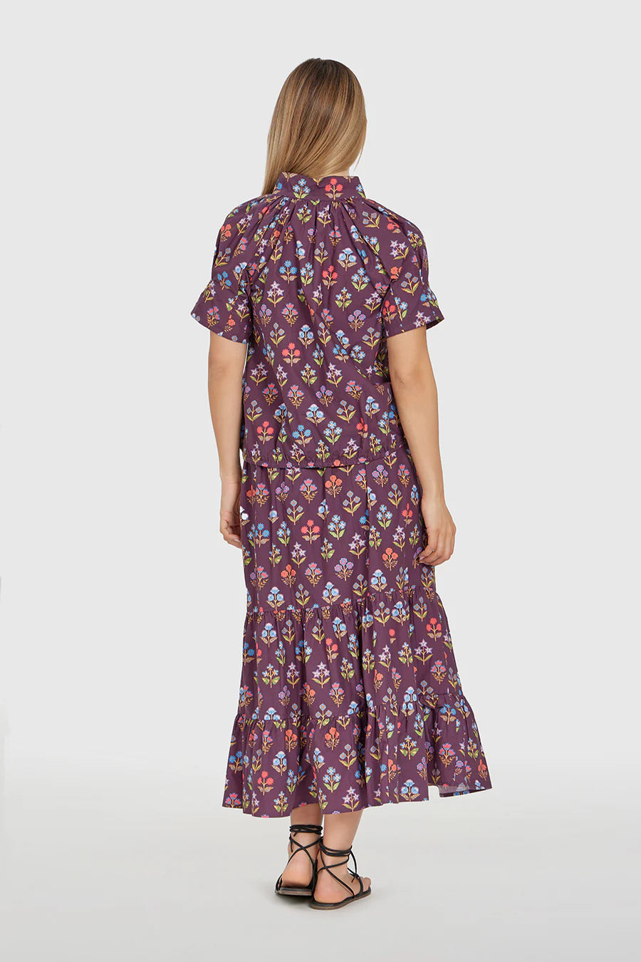 Merritt Top Holiday Flowers 2