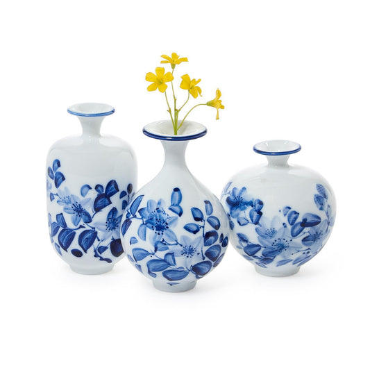Petite Vases Blue & White