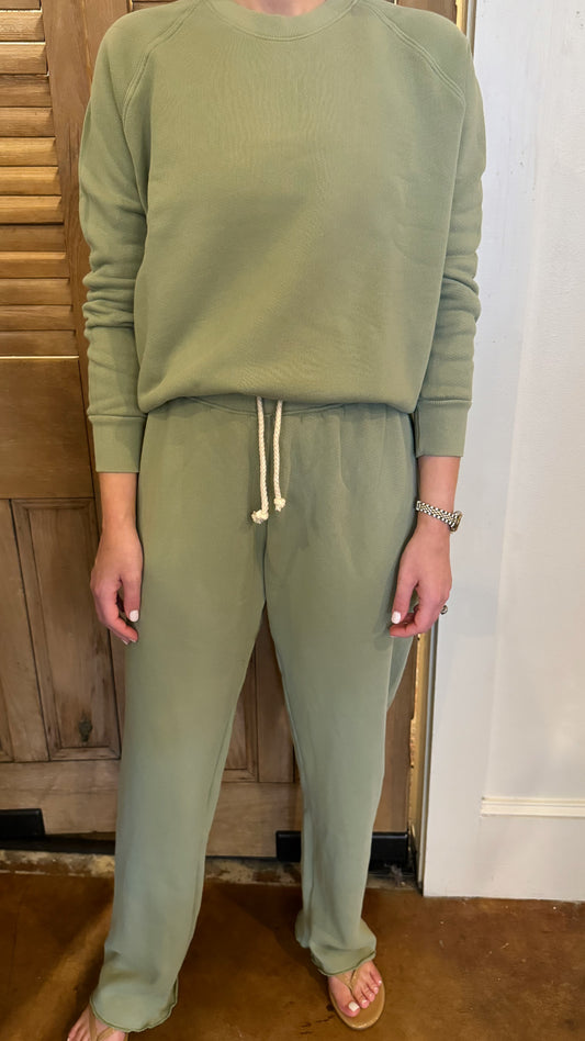 Fleece Straight Leg Sweatpant Oil Green