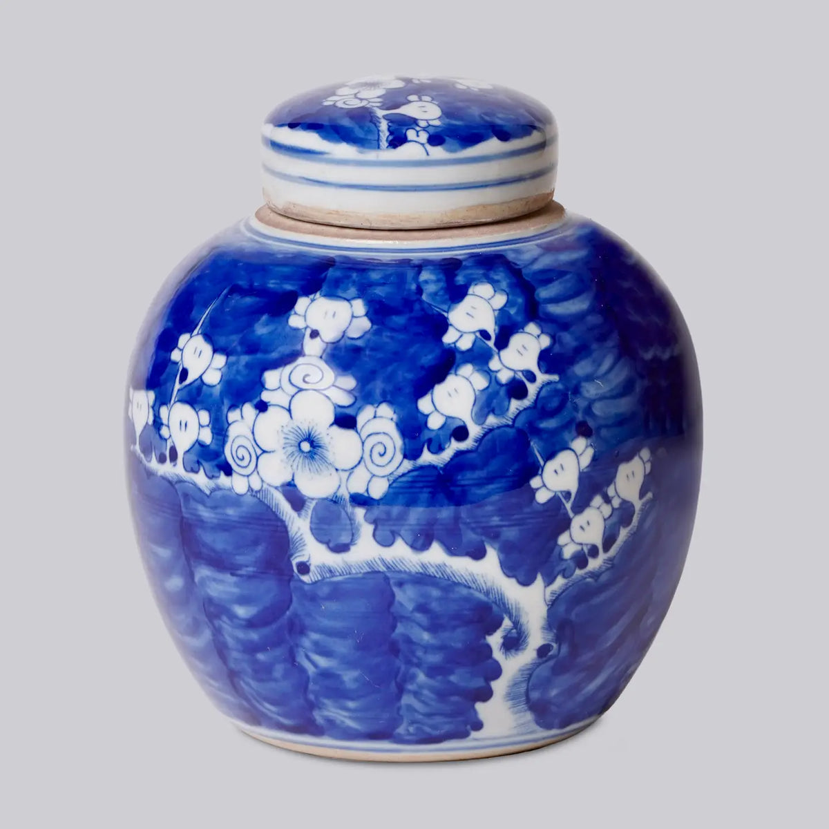 Blue and White Porcelain Plum Blossom Round Storage Jar