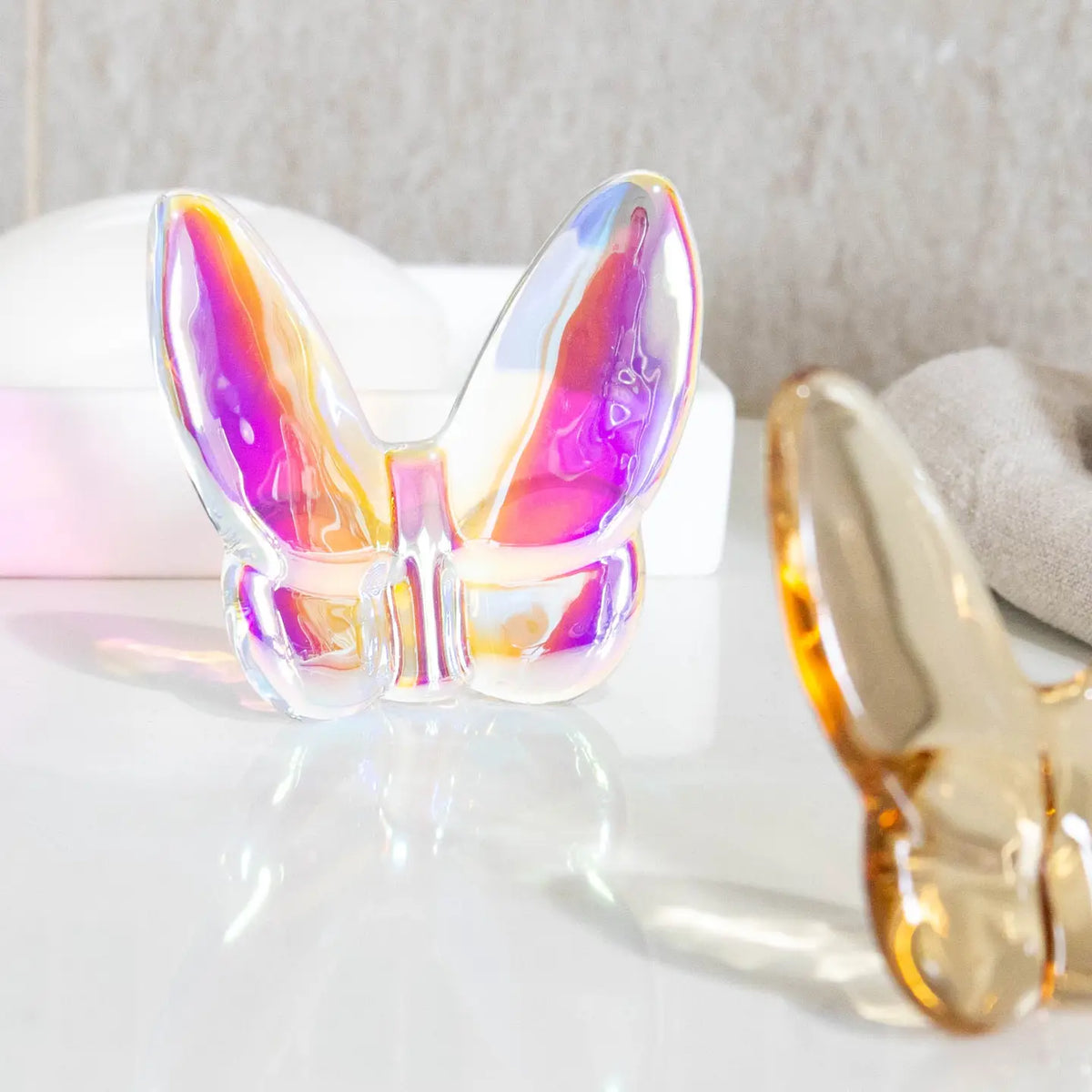 Le Mariposa Crystal Butterfly Figurine in Iridescent