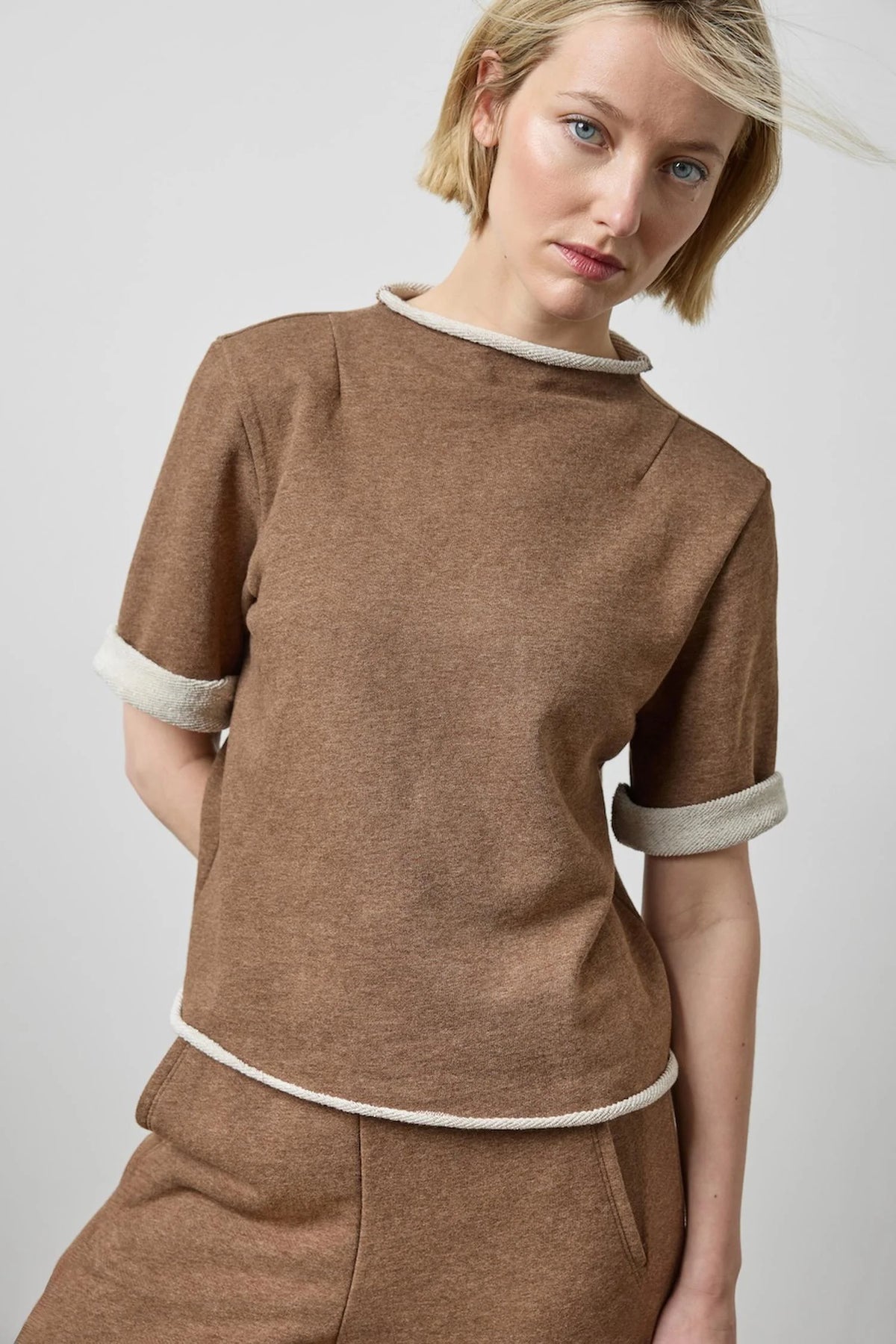 Roll Neck Short Sleeve Sweatshirt Cocoa Heather
