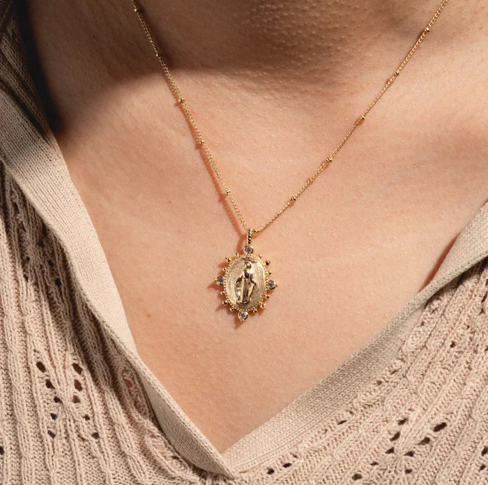 Lady Lourdes Pendant Gold