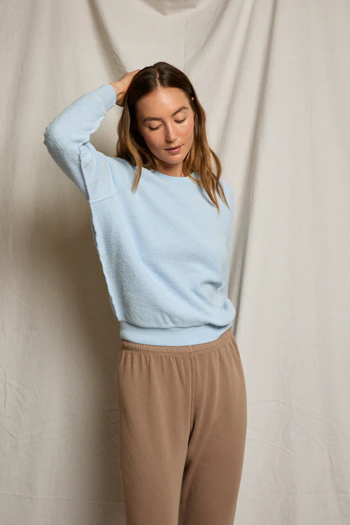 Reverse Fleece LS Shrunken Crew Powder Blue
