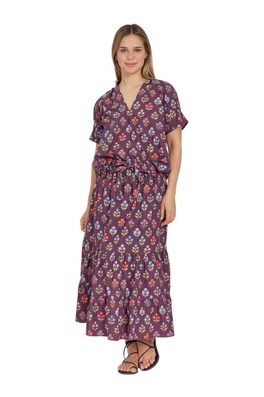 Merritt Top Holiday Flowers 2