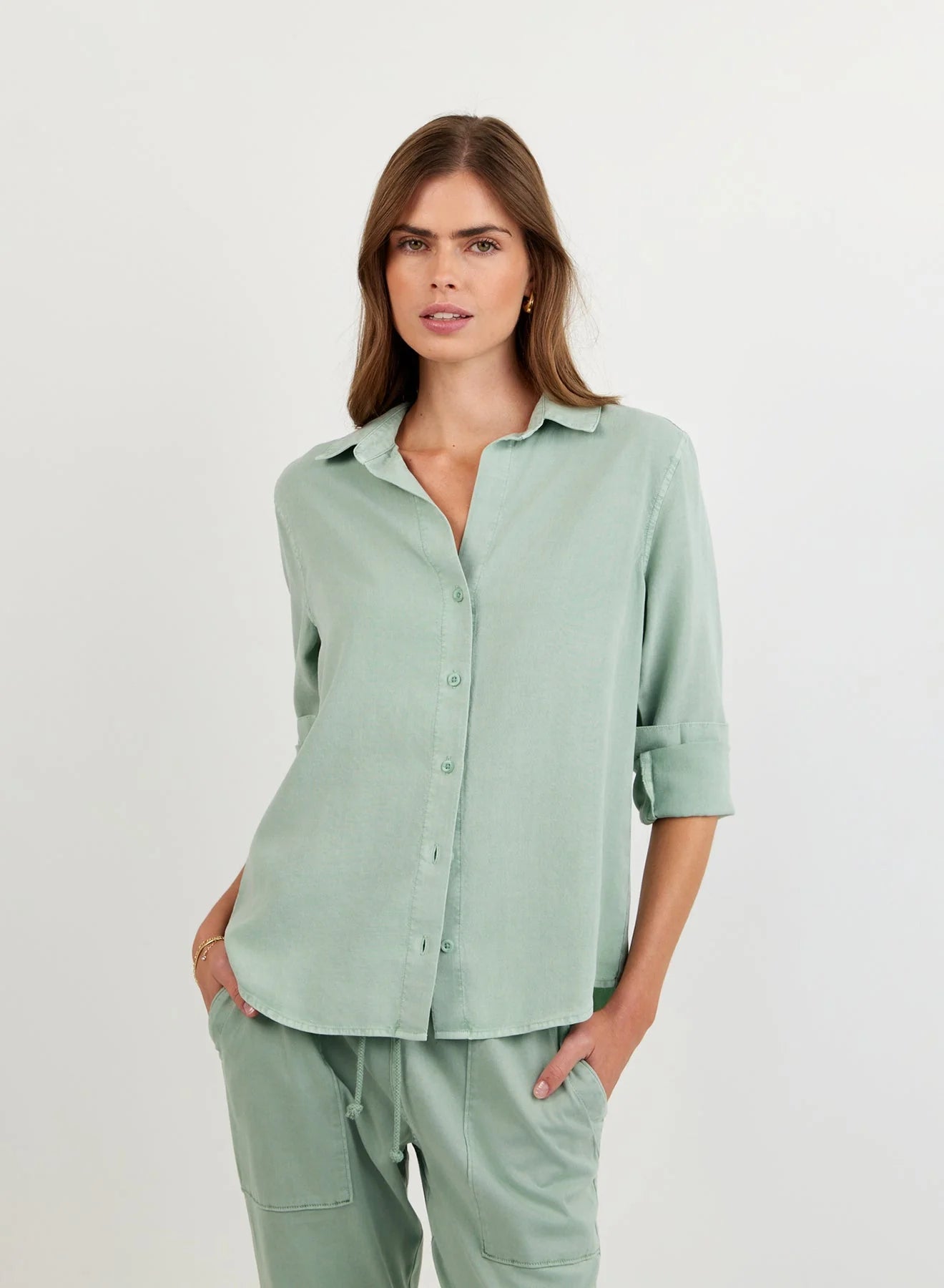 Classic Button Down Oasis Green