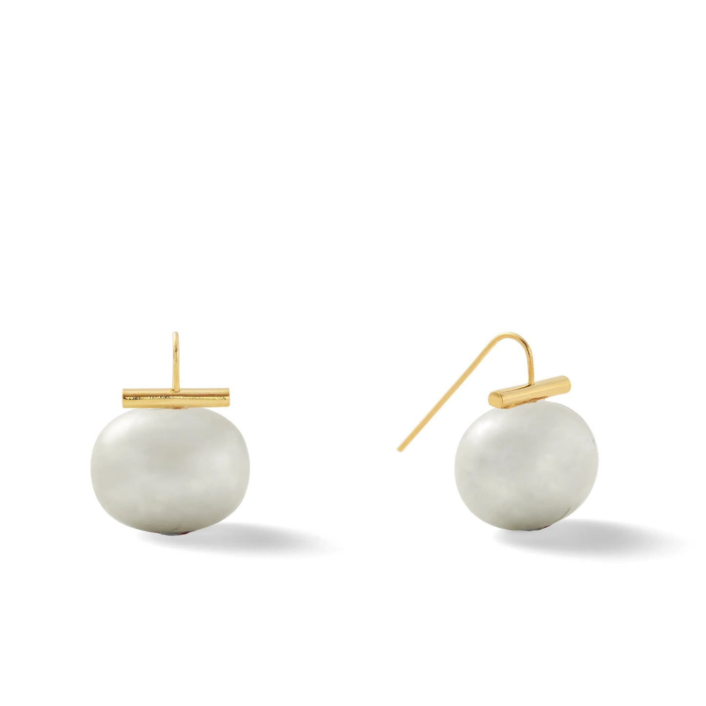 Large Pearl Wire Earring